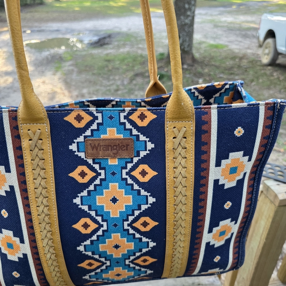 Wrangler Large Tote Purse Handbag Aztec Western Southwestern - Picture 3 of 8